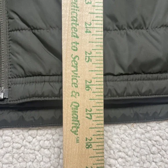 Carhartt Vest Mens L Green 102286 Gilliam Rain Defender Insulated Lightweight - Picture 3 of 10